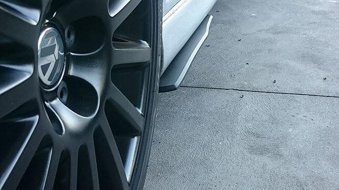 Flow Designs VW MK4 GOLF R32 SIDE SPLITTERS (4 PIECE) - V-Tech Australia | VW & Audi Performance Parts